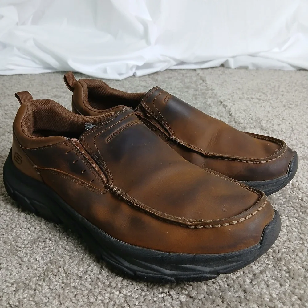Skechers Mens 10.5 Extra Wide Fit Air cooled Brown Slip On Loafers 205312WW CDB